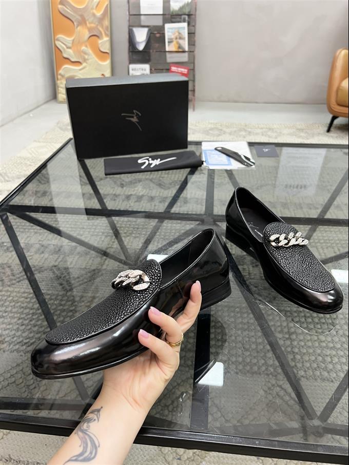 Giuseppe Zanotti